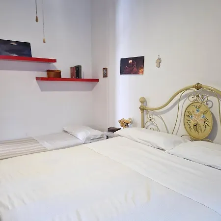 La Casa Di Angela - Parking, Ac